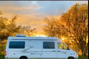 “Miss. Retro Pleasure-Way C Class Mercedes Sprinter Van