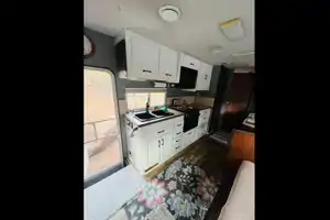 Hotel on the Wheel