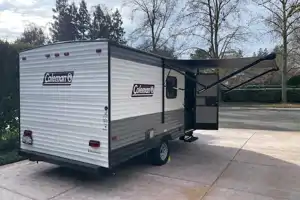 Dustin's Dutchmen Coleman M-17B Travel Trailer