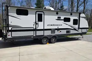 James's Jayco 24BH Travel Trailer