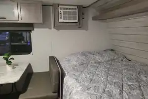 Elite trailers LLC