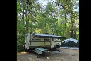 The Fallis’ Grand River 19BH Travel Trailer