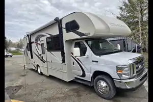 Liuliu's Thor Motor Coach Chateau Class C