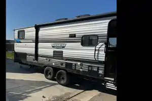 Family Friendly 2022 Cruise Lite Trailer