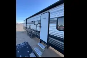 Family Friendly 2022 Cruise Lite Trailer