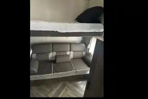 Family Friendly 2022 Cruise Lite Trailer