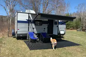Prime Time Camper 2022 (Real Mattress)