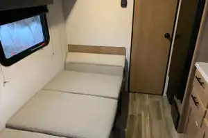 Prime Time Camper 2022 (Real Mattress)