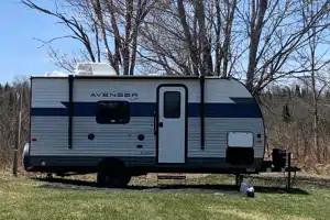 Prime Time Camper 2022 (Real Mattress)