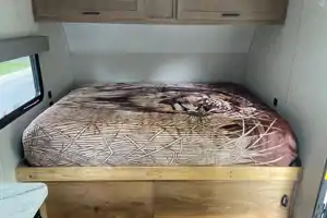 Prime Time Camper 2022 (Real Mattress)