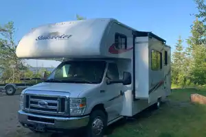 Little Missy's Forest River Sunseeker 2650S-CDW Class C