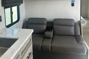 Top Deal Rentals's Sportsmen 260BHSE Travel Trailer