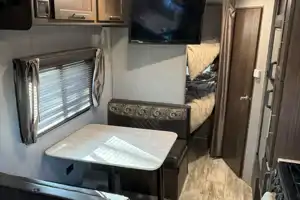 Great Camper with Queen Bed + Bunks for Making Summer Memories!