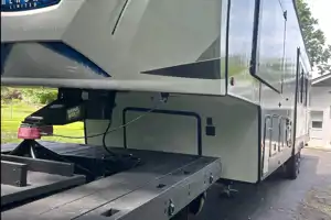 Mansion on wheels