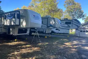 Mansion on wheels