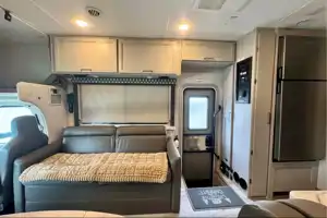 Luxury Family - Style Bunkhouse Sleeps 10 Solar Wi-fi 2 A/C + More