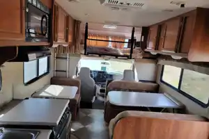 Alan's Coachmen Leprechaun Class C