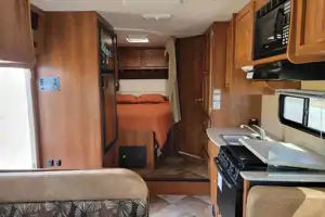 Alan's Coachmen Leprechaun Class C