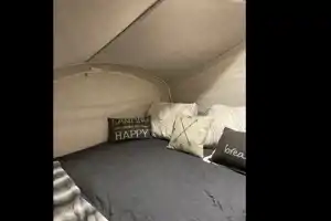 Greek Happy Hybrid