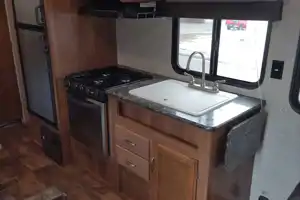 Private Queen, Sleeps 6+, Delivery!