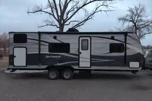 Private Queen, Sleeps 6+, Delivery!