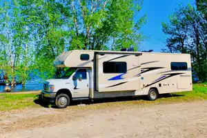 Winnebago 2022 Minnie Winnie 31H Classe C