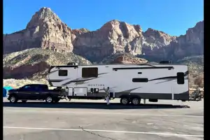 Lisa's Keystone Montana 3781RL Fifth Wheel