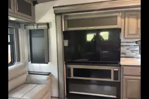 Lisa's Keystone Montana 3781RL Fifth Wheel