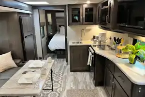 (Fall Special) (The Oasis) Design Transend Xplor Travel Trailer Pet Friendly