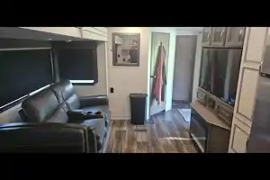 Larry's Keystone cougar Travel Trailer