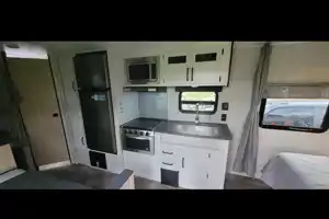 Amanda's Palomino Puma Travel Trailer
