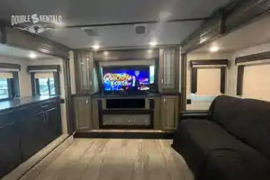 MONTANA Private Master, 1.5 Bath, Spacious Front Living with Hideaway TV and Fireplace