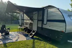 Great Bunkhouse Camper for Making Summer Memories!