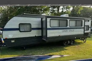 Great Bunkhouse Camper for Making Summer Memories!