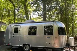 Magnolia 4 Airstream 22ft Bambi Sport **FULLY LOADED**