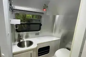 Magnolia 4 Airstream 22ft Bambi Sport **FULLY LOADED**