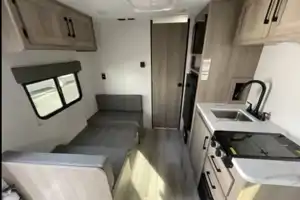 Kenzie’s Coleman 17R Travel Trailer