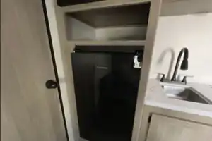 Kenzie’s Coleman 17R Travel Trailer
