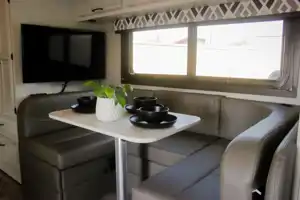 Modern Jayco Redhawk 24b- solar, sleeps 6