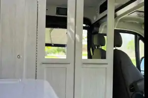 John's Roadtrek Zion srt Class B