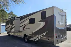 Coachmen Mirada35bh Class A