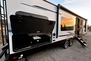 Sleeps 6 - New 2022 Travel Trailer Palomino