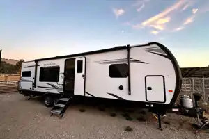 Sleeps 6 - New 2022 Travel Trailer Palomino