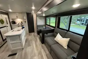 Brand NEW 2023 Jayco Jay Flight with Bunkroom