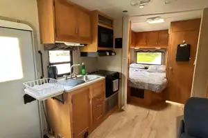 Adventure-Ready 2008 Sunseeker 26' Motorhome – Your Home on the Road!