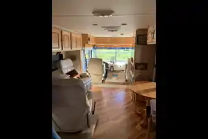 Couples Retreat! Spacious Custom Modern Interior 36' Tiffin Allegro Bay