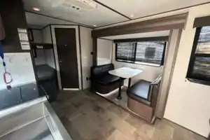 Maria's Coleman 1905bh Travel Trailer