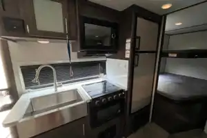 Maria's Coleman 1905bh Travel Trailer