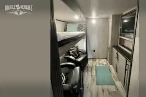 DURANGO Private King Master, Queen bed in Loft, Bunk Room, and Fold-Out Patio!!