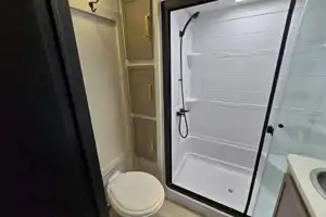 Luxury Forest River Salem Hemisphere 375FAM Fifth Wheel **AMENITIES**